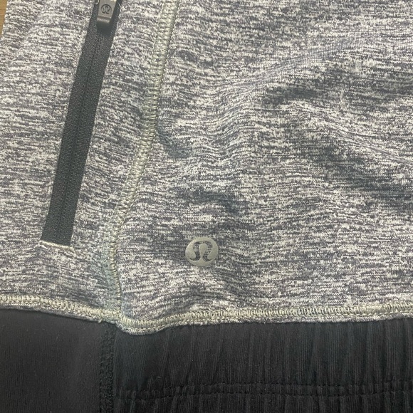 Brand New Lululemon Pullover Jacket - Picture 4 of 5